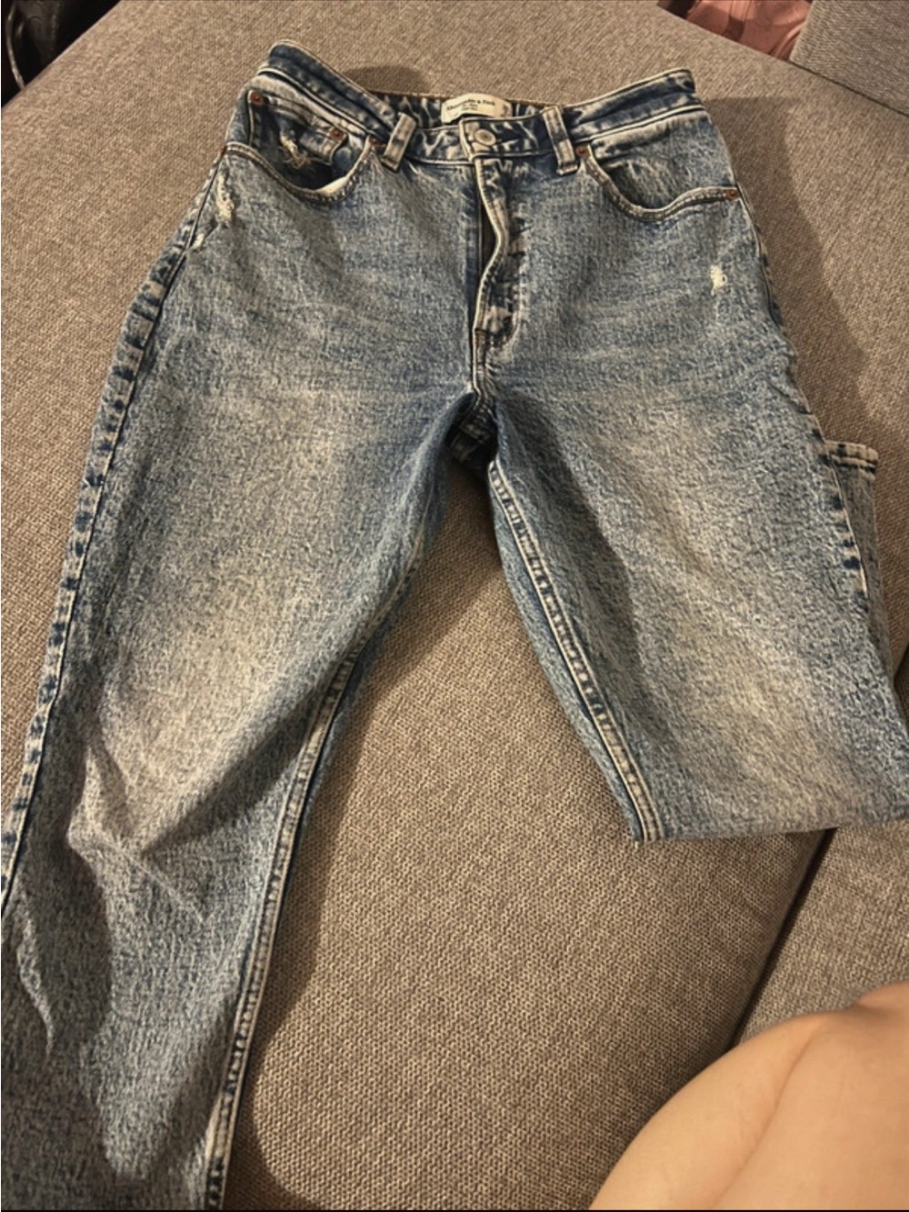 Abercrombie & Fitch Women's Light Blue Boyfriend Jeans